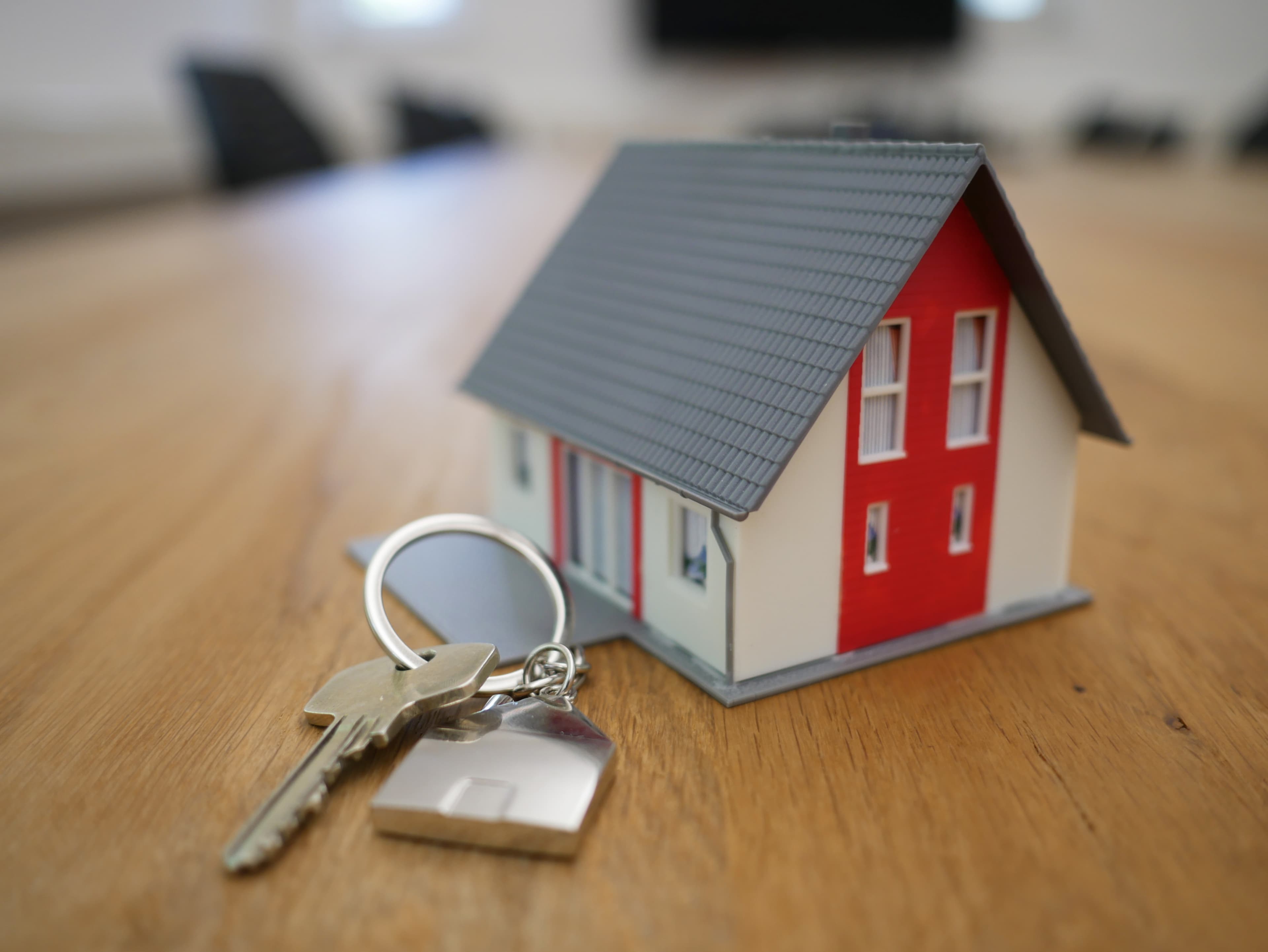 Our insurance specialists have the greatest expertise in giving you the best rates for residential properties. With our specialists, we are able to give you the fair rates you deserve